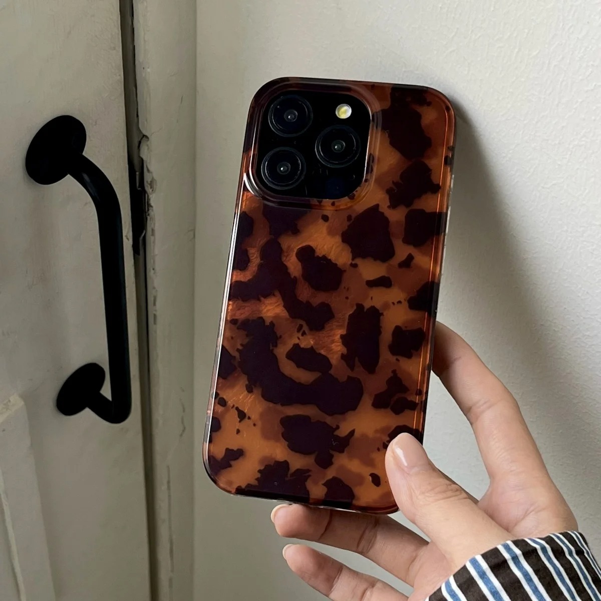 Casing Ponsel Laser Tekstur Am - Phone Accessories List ulasan dan harga